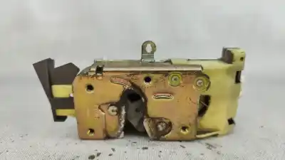 Peça sobressalente para automóvel em segunda mão fechadura da porta traseira direita por ford focus i furgón/ranchera familiar (dnw) 1.8 tddi referências oem iam xs41a26412bh