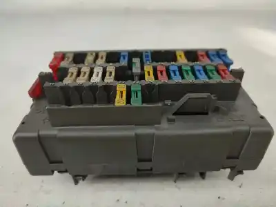 Peça sobressalente para automóvel em segunda mão Caixa De Fusíveis E Relés por CITROEN BERLINGO (MF) 1.8 D (MFA9A) Gasóleo 1997 4P Referências OEM IAM 9568205380  
