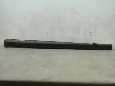 Pièce détachée automobile d'occasion Jupe Côté Droit pour OPEL CORSA C (X01) 1.7 DTI (F08 F68) Références OEM IAM 09165718  