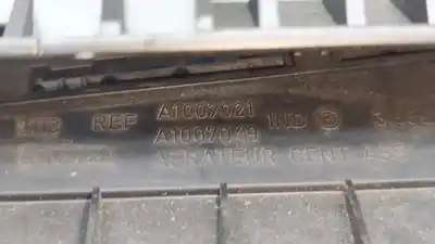 Автозапчастина б/у аераційна решіта для renault megane ii break (km0/1_) 1.5 dci (km02. km13) gasóleo 2004 5p посилання на oem iam a1007049   Автозапчастина б/у аераційна решіта для renault megane ii break (km0/1_) 1.5 dci (km02. km13) gasóleo 2004 5p посилання на oem iam a1007049