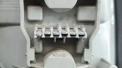 İkinci el araba yedek parçası sag ön pilot için opel corsa b (s93) 1.2 i (f08 f68 m68) oem iam referansları   