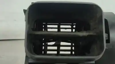 Автозапчастина б/у аераційна решіта для opel corsa b (s93) 1.2 i (f08 f68 m68) посилання на oem iam 90386874  