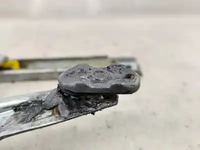 Pezzo di ricambio per auto di seconda mano alzacristalli anteriore sinistro per opel corsa c (x01) 1.7 dti (f08 f68) riferimenti oem iam 09113363   Pezzo di ricambio per auto di seconda mano alzacristalli anteriore sinistro per opel corsa c (x01) 1.7 dti (f08 f68) riferimenti oem iam 09113363