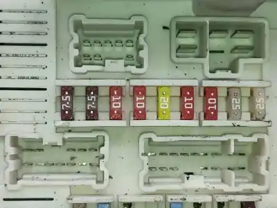 Автозапчасти б/у блок реле/предохранителей за renault megane ii break (km0/1_) 1.5 dci (km02. km13) gasóleo 2004 5p ссылки oem iam 8200481866   Автозапчасти б/у блок реле/предохранителей за renault megane ii break (km0/1_) 1.5 dci (km02. km13) gasóleo 2004 5p ссылки oem iam 8200481866