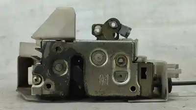 Pezzo di ricambio per auto di seconda mano serratura porta anteriore sinistra per ford fiesta iv (ja_, jb_) 1.25 i 16v gasolina 1998 5p riferimenti oem iam c7g0a  