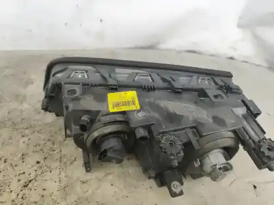 Second-hand car spare part right headlight for bmw 3 (e46) 320 d oem iam references 0301089206  