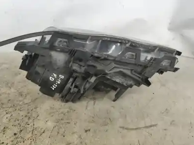 Second-hand car spare part right headlight for bmw 3 (e46) 320 d oem iam references 0301089206  