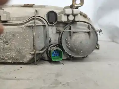 Second-hand car spare part right headlight for ford fiesta iv (ja_, jb_) 1.25 i 16v gasolina 1998 5p oem iam references 0301049004  