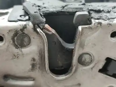 Pezzo di ricambio per auto di seconda mano serratura porta anteriore destra per opel corsa c 1.2 16v cat (z 12 xe / lw4) riferimenti oem iam 13154792  