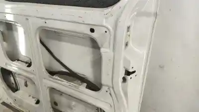 Second-hand car spare part right sliding side door for iveco daily vi furgón 33s14. 35s14. 35c14 oem iam references   