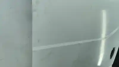 Second-hand car spare part right sliding side door for iveco daily vi furgón 33s14. 35s14. 35c14 oem iam references   