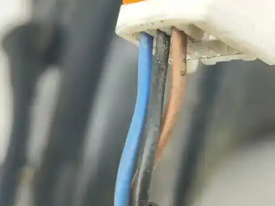 Автозапчасти б/у задний вид справа за mazda 323 s vi (bj) 1.3 16v ссылки oem iam   