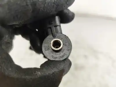 Second-hand car spare part injector for citroen c4 picasso ii 1.6 bluehdi 120 oem iam references 0445110566  
