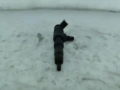 Second-hand car spare part injector for citroen c4 picasso ii 1.6 bluehdi 120 oem iam references 0445110566  