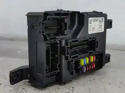 Автозапчасти б/у блок реле/предохранителей за opel corsa d (s07) 1.3 cdti (l08 l68) ссылки oem iam 13320627  