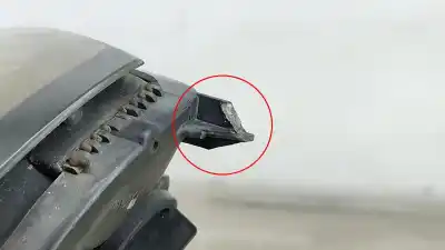 Peça sobressalente para automóvel em segunda mão farol / farolim esquerdo por renault clio ii (bb0/1/2_, cb0/1/2_) 1.2 16v (bb05. bb0w. bb11. bb27. bb2t. bb2u. bb2v. cb05.... gasolina 2002 5p referências oem iam 15601700li  