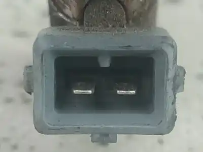 Second-hand car spare part distributor pipe for renault clio ii (bb0/1/2_, cb0/1/2_) 1.2 16v (bb05. bb0w. bb11. bb27. bb2t. bb2u. bb2v. cb05.... gasolina 2002 5p oem iam references 0101300634  