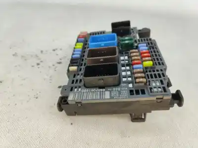 Автозапчасти б/у блок реле/предохранителей за peugeot 308 sw ii (lc_, lj_, lr_, lx_, l4_) 1.6 hdi / bluehdi 115 (lcbhxm lcbhxt) ссылки oem iam 9807091980  