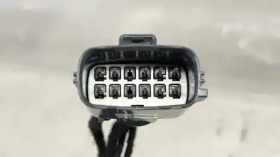 Автозапчасти б/у задняя правая наружная ручка за jaguar i-pace (x590) ev400 awd ссылки oem iam   