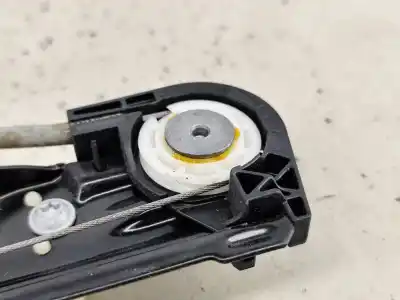 Second-hand car spare part passenger side right window regulator for jaguar i-pace (x590) ev400 awd oem iam references 013082273  