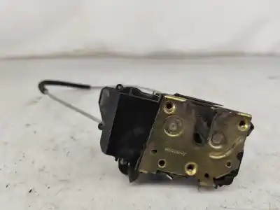 Peça sobressalente para automóvel em segunda mão fechadura da porta dianteira esquerda por peugeot 307 (3a/c) 1.4 hdi referências oem iam 