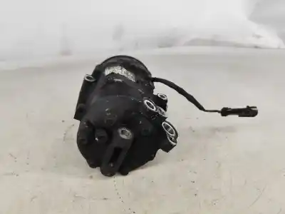 Pezzo di ricambio per auto di seconda mano compressore aria condizionata per opel corsa c 1.3 16v cdti cat (z 13 dt / ln9) riferimenti oem iam 01402412562  