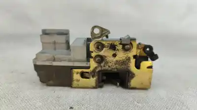 Автозапчастина б/у ЗАМОК ПЕРЕДНІХ ДВЕРЕЙ ЛІВИЙ для PEUGEOT 206 (2A/C)  Посилання на OEM IAM   