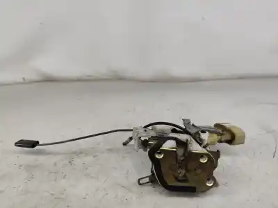 Peça sobressalente para automóvel em segunda mão fechadura da porta dianteira esquerda por toyota yaris (_p1_) 1.0 (scp10_) referências oem iam 