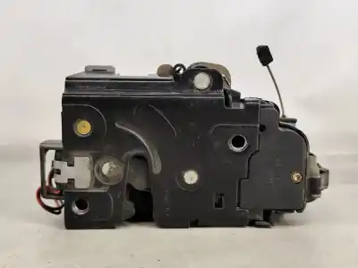 Second-hand car spare part left front door lock for skoda fabia i break (6y5) 1.4 gasolina 2002 5p oem iam references 3b1837015