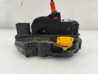 Автозапчастина б/у замок передній праві двері для opel zafira tourer c (p12) 2.0 cdti (75) посилання на oem iam 3023880  