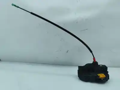 Автозапчастина б/у замок заднього правого дверя для opel zafira tourer c (p12) 2.0 cdti (75) посилання на oem iam 3023880