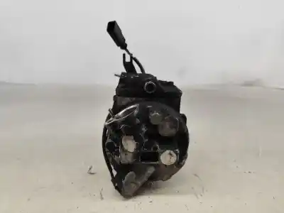 Second-hand car spare part air conditioning compressor for skoda fabia i break (6y5) 1.2 gasolina 2004 5p oem iam references 6q0820808e  