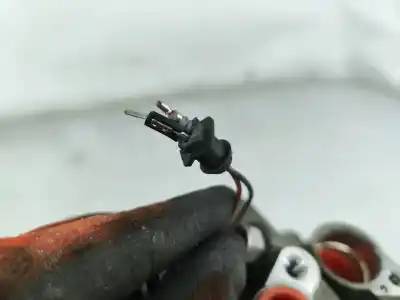 Автозапчастина б/у компресор кондиционера для audi a4 b7 (8ec) 2.5 tdi посилання на oem iam 8e0260805ak  