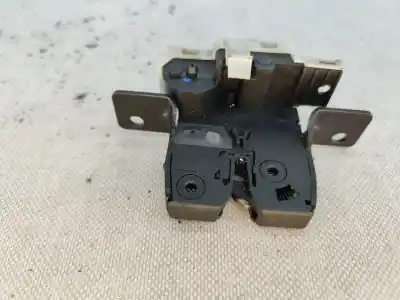 Second-hand car spare part trunk lock for renault clio iii (br0/1, cr0/1) 1.2 16v (br02 br0j br11 cr02 cr0j cr11) oem iam references 8200076240e  