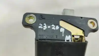 Автозапчастина б/у замок багажника / ворот для audi a6 (4b2, c5) 142 h/390 gasóleo 2000 5p посилання на oem iam b5827505b  