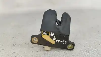 Автозапчастина б/у замок багажника / ворот для AUDI A6 (4B2, C5) 142 H/390 Gasóleo 2000 5P Посилання на OEM IAM B5827505B  