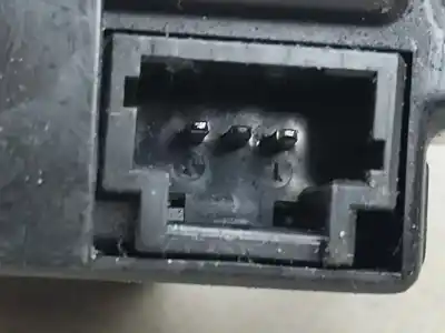 Автозапчастина б/у замок багажника / ворот для peugeot 207 (wa_, wc_) 1.6 hdi посилання на oem iam 9660403980  