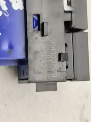 Автозапчастина б/у многофункційне управління для peugeot 308 sw ii (lc_, lj_, lr_, lx_, l4_) 1.6 hdi / bluehdi 115 (lcbhxm lcbhxt) посилання на oem iam 98033305zd  