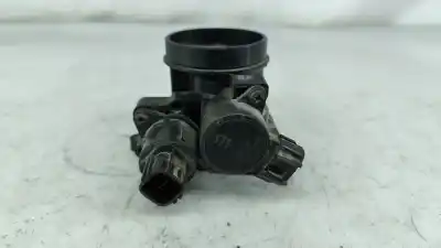 Peça sobressalente para automóvel em segunda mão borboleta de admissão por peugeot 107 1.0 cat (384f) referências oem iam   