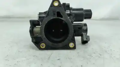 Peça sobressalente para automóvel em segunda mão borboleta de admissão por peugeot 107 1.0 cat (384f) referências oem iam   