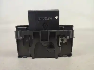 Автозапчасти б/у держатель карты / считыватель ключа за RENAULT MEGANE II BREAK (KM0/1_) 1.5 dCi (KM02. KM13) Gasóleo 2004 5P ссылки OEM IAM 8200074331  