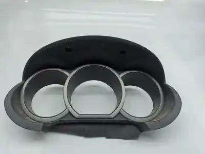 Автозапчасти б/у корпус / рамка приборной панели за OPEL CORSA C (X01) 1.2 Twinport (F08 F68) ссылки OEM IAM 7331165J1  