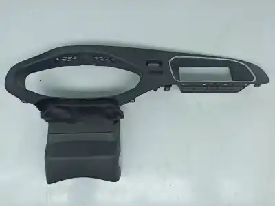 Автозапчастина б/у корпус / рамка панелі приладів для volvo v40 hatchback (525) d2 посилання на oem iam 31393363