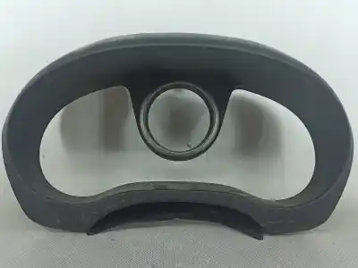 Pezzo di ricambio per auto di seconda mano Alloggiamento / Cornice Quadro Strumenti per TOYOTA RAV4 (A2) 2.0 D-4D 4WD Riferimenti OEM IAM 5541142030  