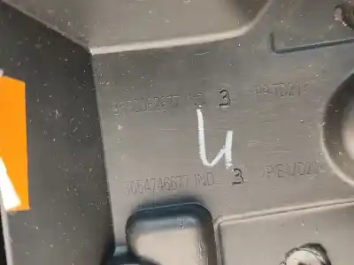 Автозапчастина б/у корпус / рамка панелі приладів для peugeot 207/207+ (wa_, wc_) 1.4 hdi посилання на oem iam 9650082677  