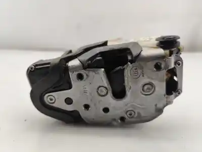 Автозапчастина б/у замок дверей заднього лівого для opel zafira tourer c (p12) 2.0 cdti (75) посилання на oem iam 3023881  