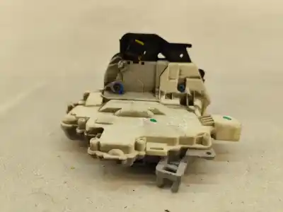 Автозапчасти б/у замок задней левой двери за audi a6 avant (4f5) 2.7 tdi ссылки oem iam 4f0839015  