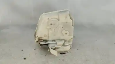 Second-hand car spare part rear left door lock for mazda 2 (de_, dh_) 1.3 (de3fs) oem iam references 