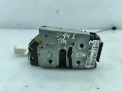 Автозапчастина б/у замок дверей заднього лівого для fiat freemont (345_) 2.0 jtd посилання на oem iam p04589915ad  