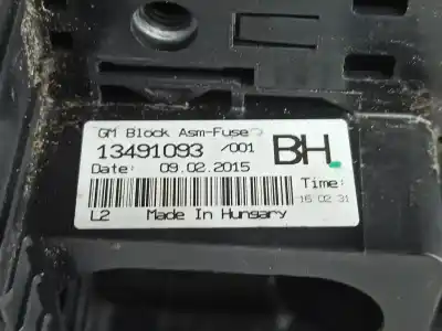 Автозапчасти б/у различные детали за opel corsa e (x15) 1.4 turbo (08, 68) ссылки oem iam 13491093 / caixa fusiveis  